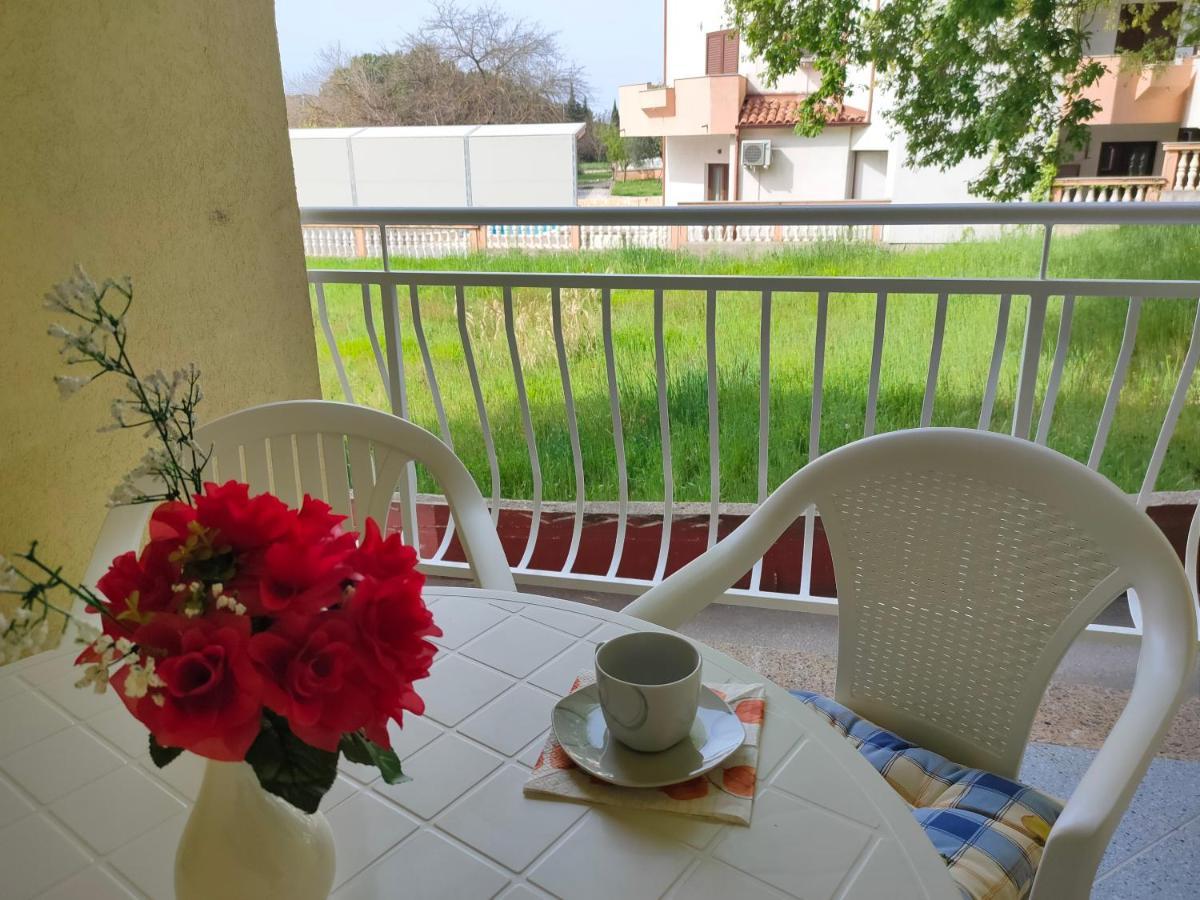 Apartman Bela Apartment Pula Exterior photo