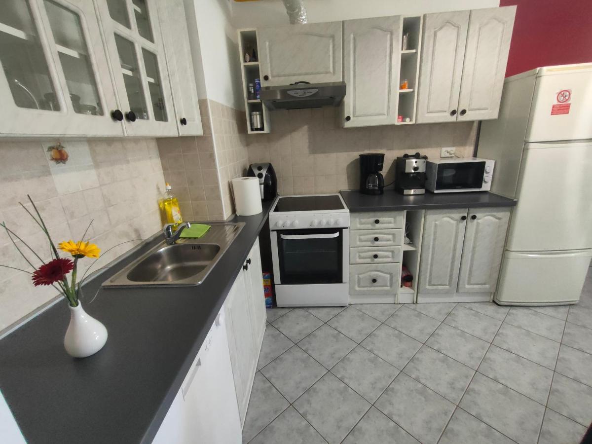 Apartman Bela Apartment Pula Exterior photo